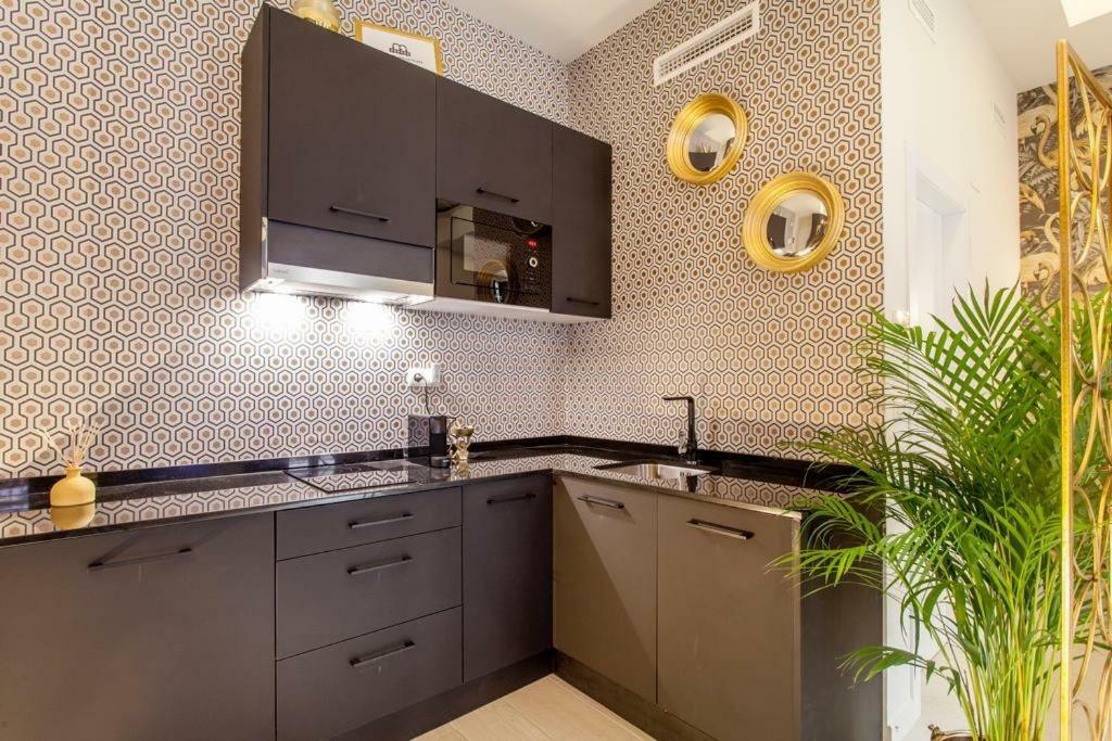 Mediterranean Flats Plaza Redonda Walencja Zewnętrze zdjęcie