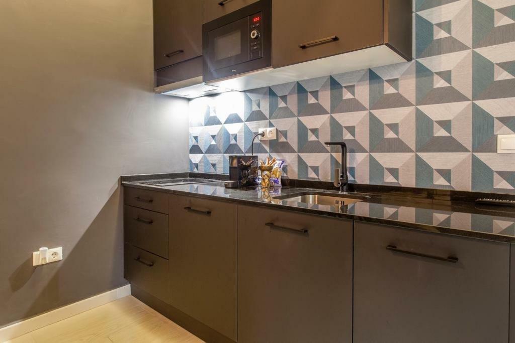 Mediterranean Flats Plaza Redonda Walencja Zewnętrze zdjęcie