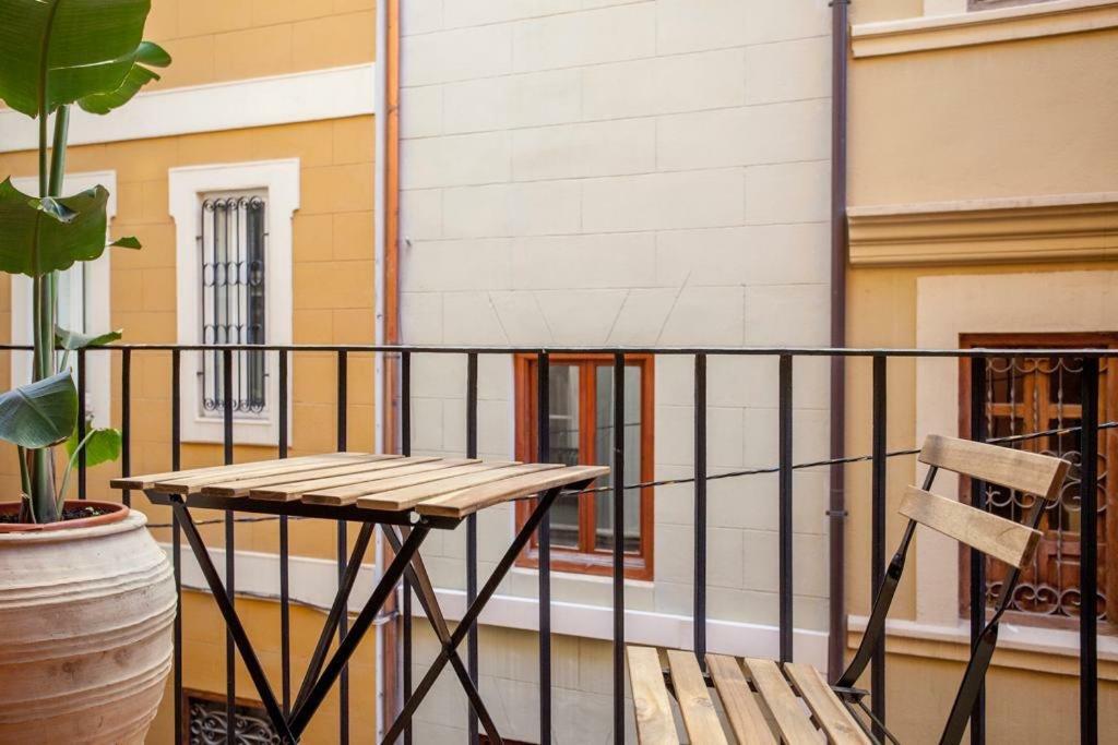 Mediterranean Flats Plaza Redonda Walencja Zewnętrze zdjęcie